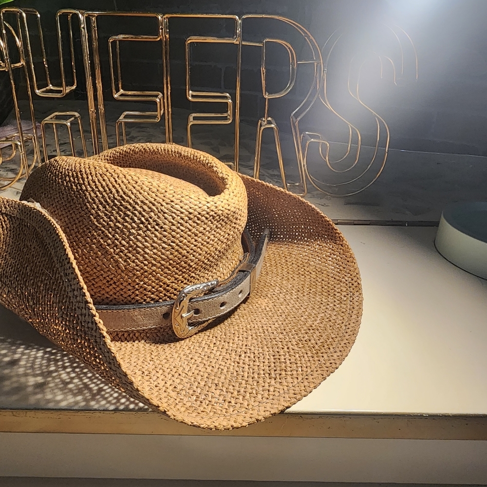 HATBAND Genuine LEATHER with Silver CONCHOS and Buckle